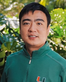 Kevin Hong headshot