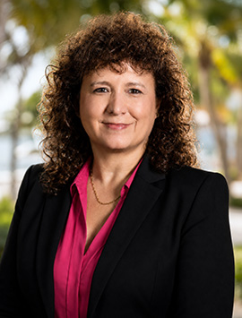 Wendy Chun: Lecturer, Business Technology