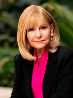 Dr. Linda Neider headshot